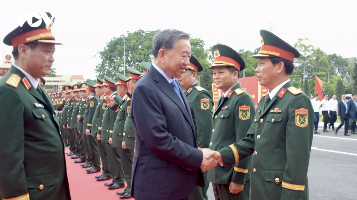 Top leader calls for proactive defence, tech readiness, and strong public ties